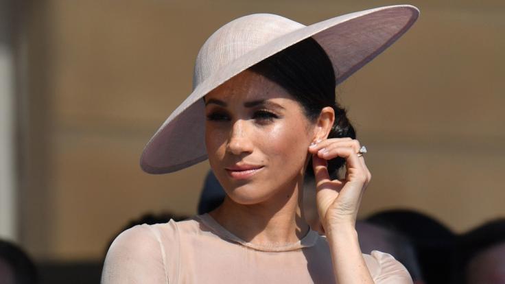 Meghan Markle wird von einem royalen Familienmitglied fies beleidigt.
