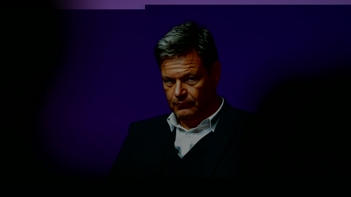 Hat Robert Habeck die Bundestagsdebatte am 13. November geschw&auml;nzt? (Foto)