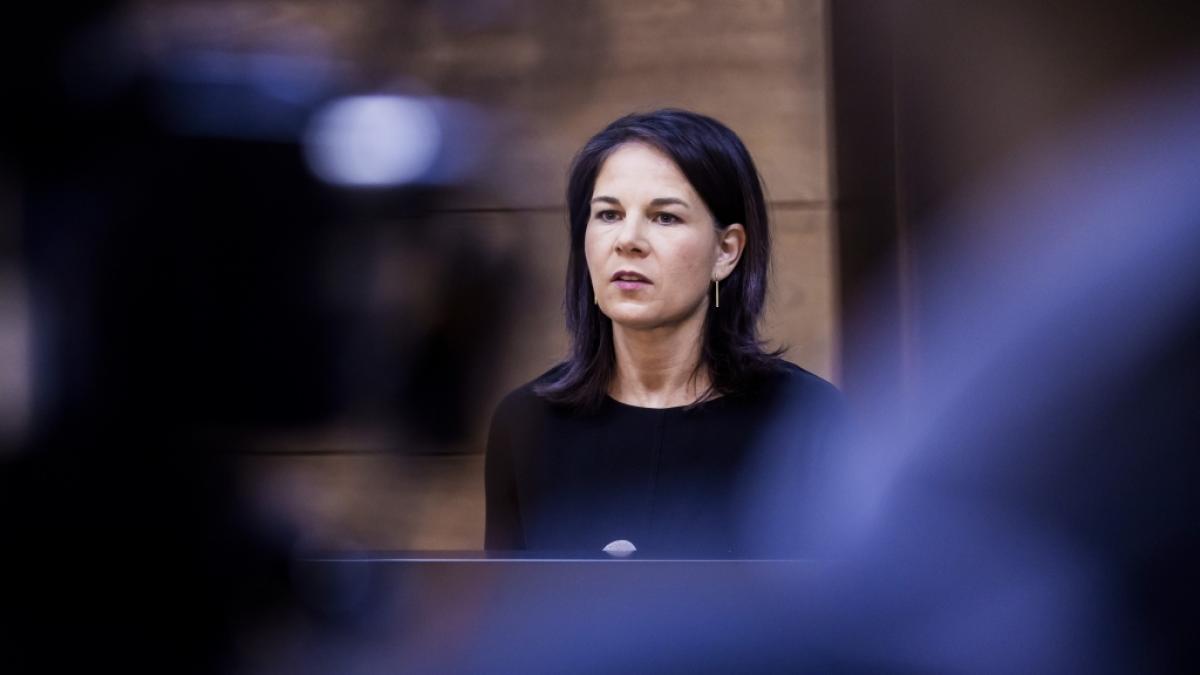 Annalena Baerbock wird nach Aussagen zum Hamas-Angriff auf Israel vor sechs Monaten erneut Heuchelei vorgeworfen. (Foto)