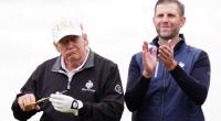 Bei Donald Trump und seinem Sohn Eric ist der Jubel grenzenlos, nachdem ein US-Gericht eine massive Geldstrafe gegen den Trump-Clan platzen ließ.