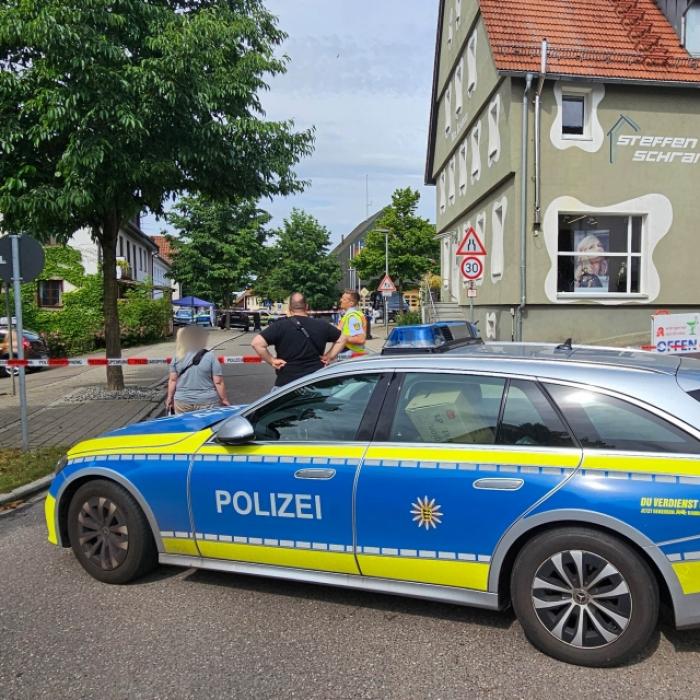 Polizei erschießt Mann - Polizist bei Angriff schwer verletzt