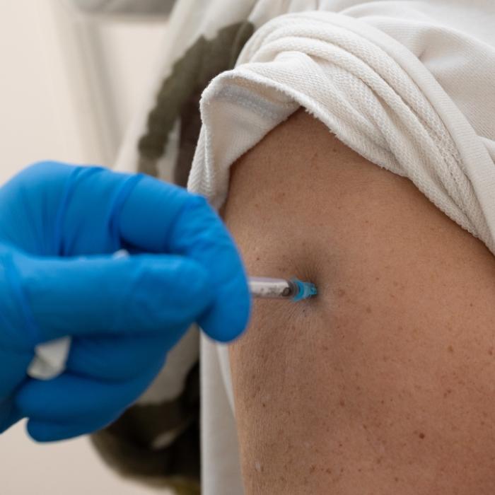 Impfskandal! Krankenschwester spritzte Kochsalzlösung statt Biontech