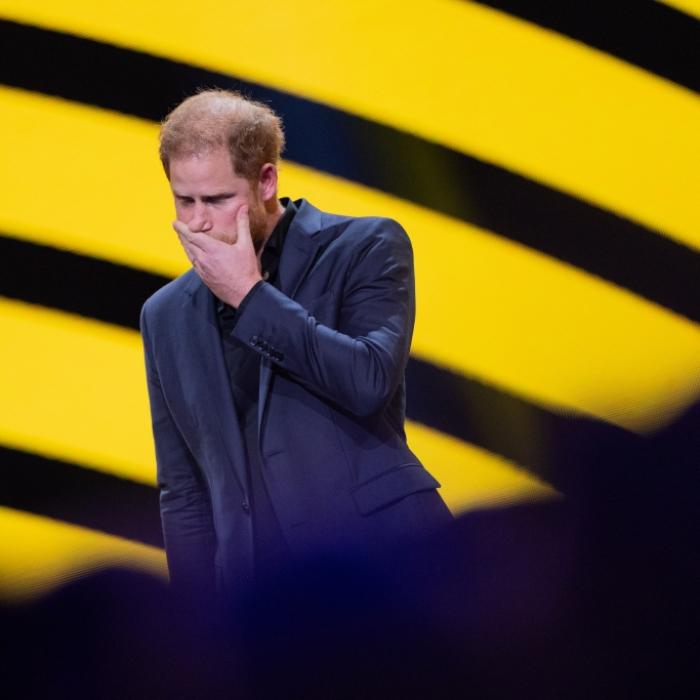 An dieser Royals-Reaktion hat der Königssohn zu knabbern