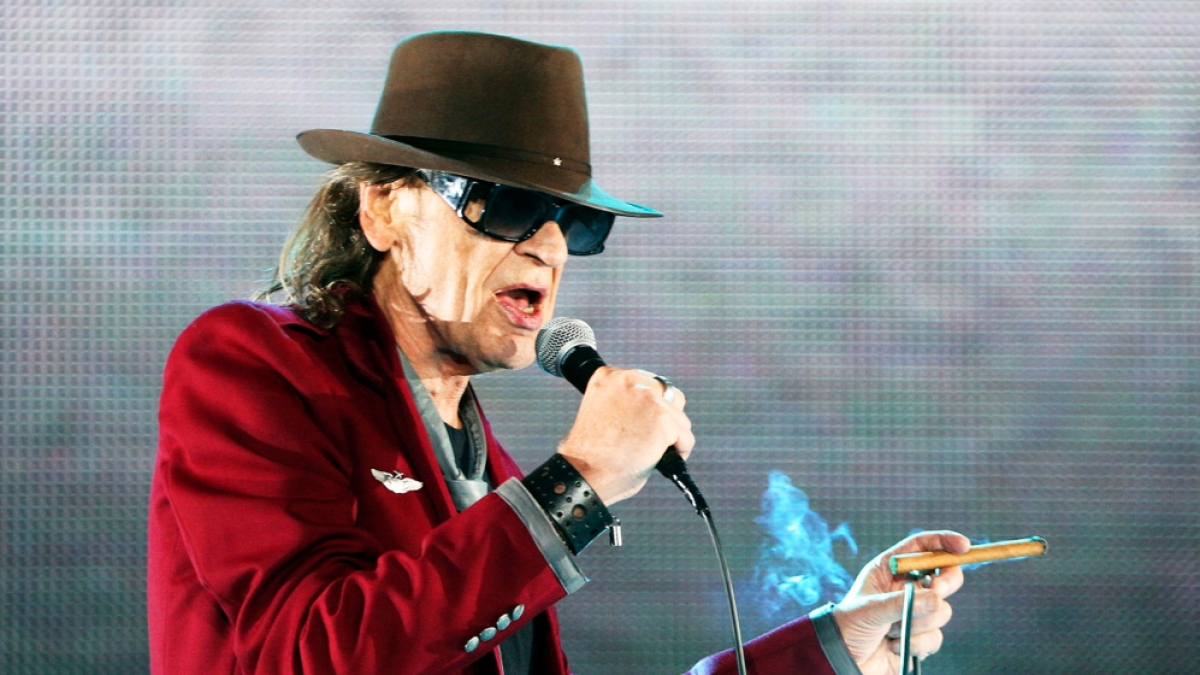 Rockt seit 50 Jahren auf der B&uuml;hne und will noch zwei Jahrzehnten dranh&auml;ngen: Udo Lindenberg. (Foto)