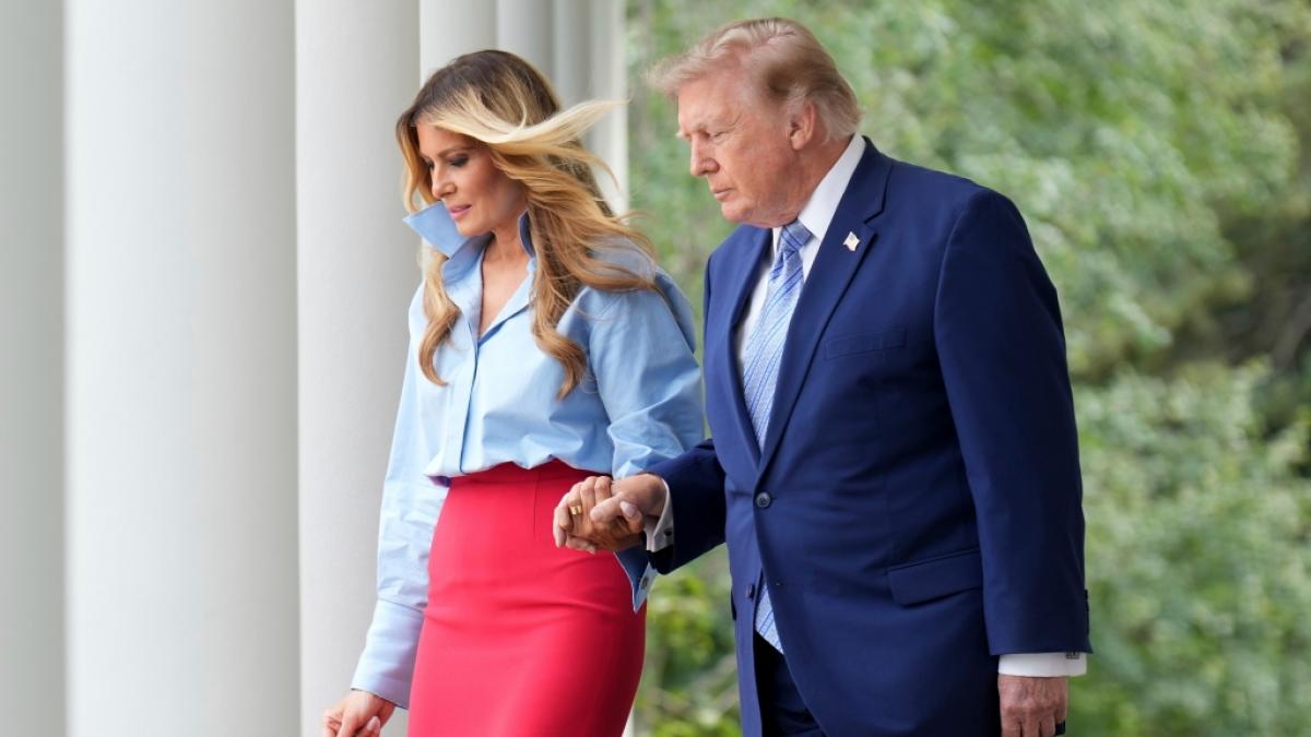Laut Trump-Biograf Michael Wolff soll sich Melania Trump (56) l&auml;ngst von Donald Trump und auch ihren Pflichten als First Lady losgesagt haben. Ihr j&uuml;ngster Auftritt war auch ein Fingerzeig in Richtung Trump. (Foto)