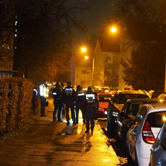 Mann (45) auf Balkon erschossen - Tatverdächtiger geschnappt