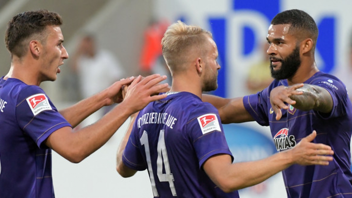 Heimspiel FC Erzgebirge Aue: Die aktuellen Spielergebnisse der 2. Fu&szlig;ball-Bundesliga bei news.de. (Foto)