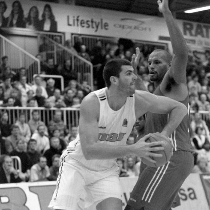 Basketball-Profi (49) an heimtückischer Krankheit gestorben