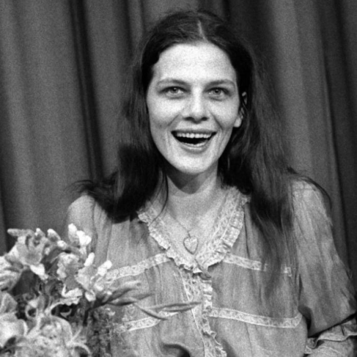 Nach langer Krankheit! Schauspielerin stirbt mit 76 Jahren