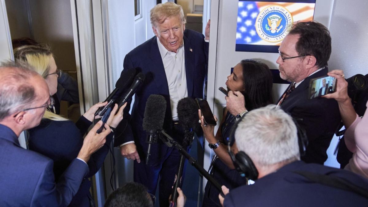 Donald Trump und das Wei&szlig;e Haus stehen wegen einem umstrittenen Social-Media-Video zu Migranten in der Kritik. (Foto)