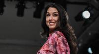 Rebecca Mir heizt ihren Fans mit Bikini-Fotos ein.