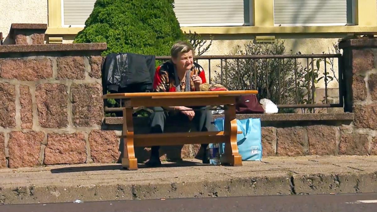 Karin Ritter ist obdachlos. Sie verlor ihre &Uuml;bergangswohnung. (Foto)