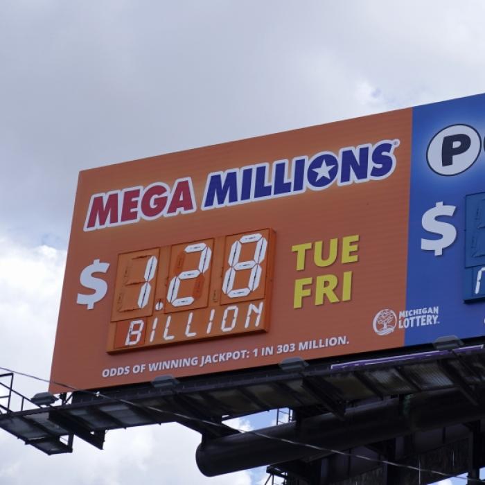 Milliardär dank 2-Dollar-Los - Glückpilz knackt Mega-Jackpot