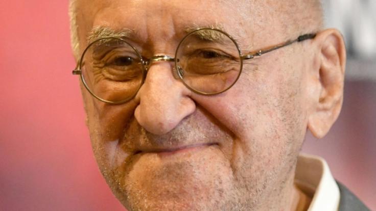 Fernsehlegende Alfred Biolek bei der Deutschland-Premiere des Musicals