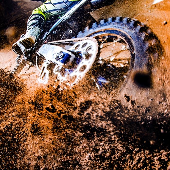 Schock-Unfall bei Meisterschafts-Rennen! Motocross-Star (31) gestorben