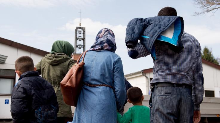 Nun dürfen auch subsidiäre Schutzberechtigte ihre Familie nach Deutschland holen.