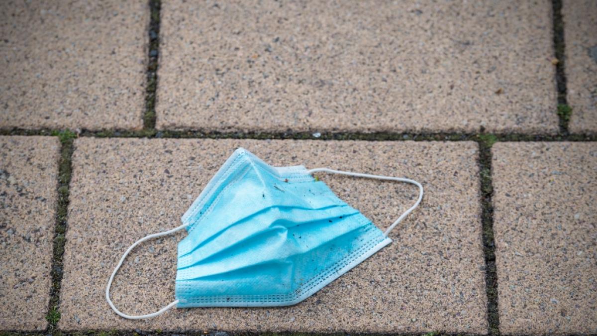 Trotz positiver Entwicklung bestimmt die Coronavirus-Pandemie weiterhin unseren Alltag. (Foto)