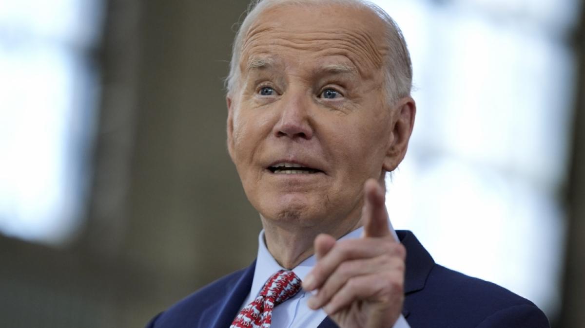 Bei der Nachfrage eines Reporters musste Joe Biden kurz schlucken. (Foto)