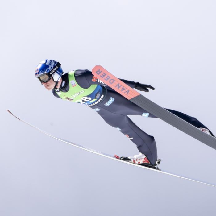 So sehen Sie das Einzelspringen in Planica am Sonntag