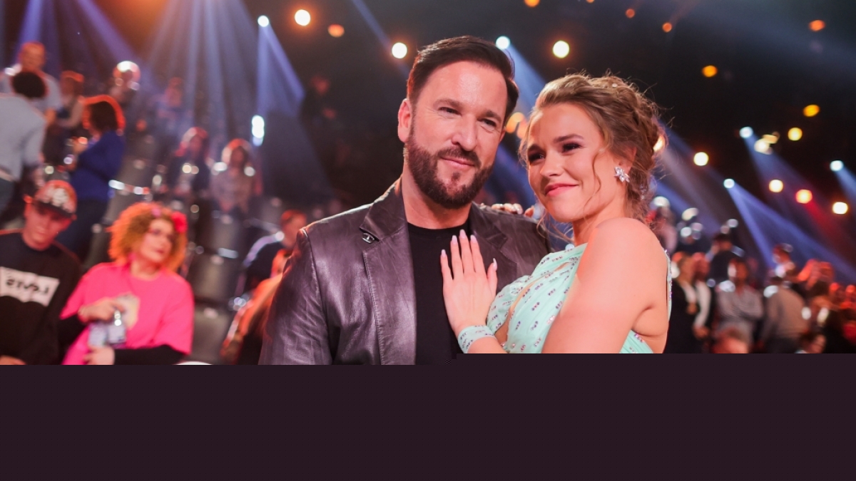 Laura M&uuml;ller &uuml;berrascht Fans mit zuckers&uuml;&szlig;en Baby-Fotos. (Foto)