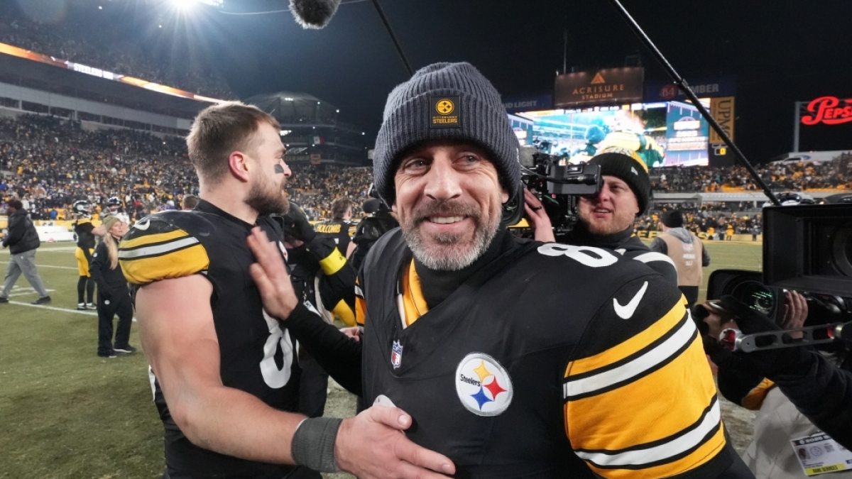 Aaron Rodgers von den Pittsburgh Steelers freut sich nach dem Spiel, am 05.01.2026. (Symbolbild) (Foto)