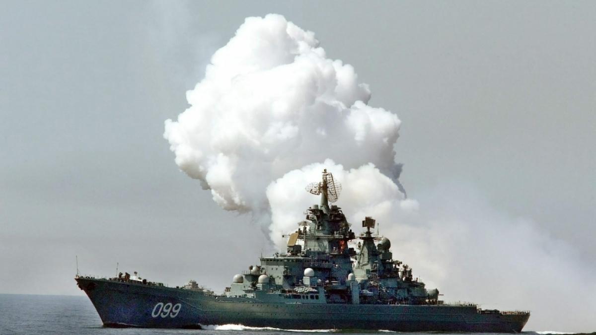 Mustert die russische Marine den Atomkreuzer&nbsp;"Pjotr Weliki" aus? (Foto)