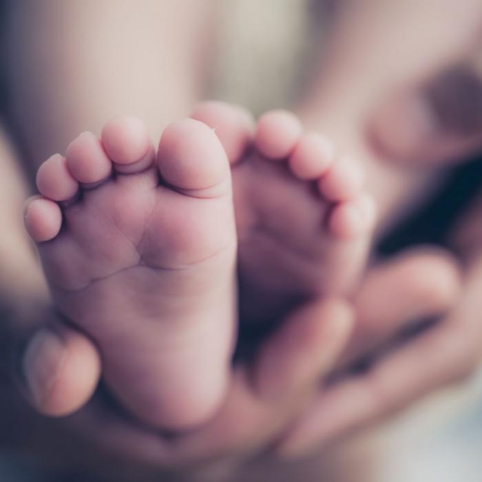 Während Bombenangriff in Kiew! Baby in U-Bahn-Station geboren