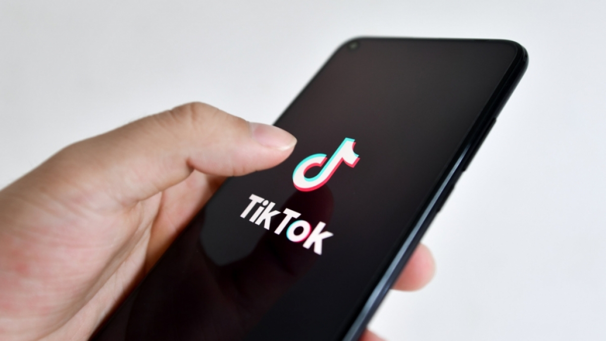 Bei TikTok wurde K&uuml;bra Doğan aus der T&uuml;rkei ber&uuml;hmt - nun ist die junge Frau t&ouml;dlich verungl&uuml;ckt (Symbolbild). (Foto)