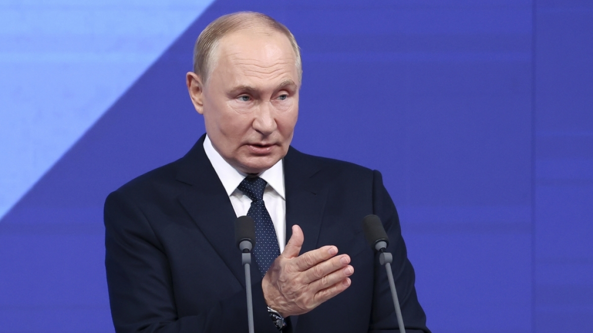 Hat Wladimir Putin seine gigantische Vakuumbombe erstmals in der Ukraine eingesetzt? (Foto)