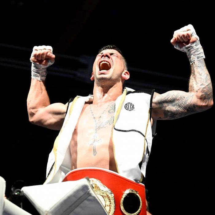 Bittere Niederlage für Vincenzo Gualtieri - Schanibek Alimchanuli erobert IBF-WM-Gürtel
