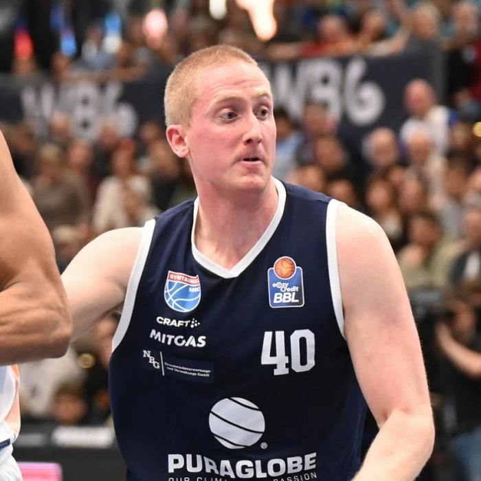 Statistiken und Steckbrief des Power Forwards des SYNTAINICS MBC