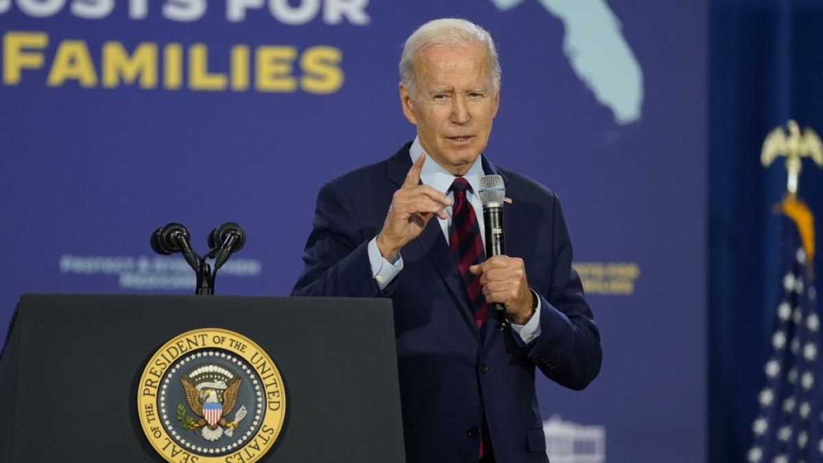 Joe Biden, Pr&auml;sident der USA, sprach in Hallendale Beach &uuml;ber soziale Sicherheit, Medicare, die Kosten f&uuml;r verschreibungspflichtige Medikamente und seinen toten Sohn Beau. (Foto)