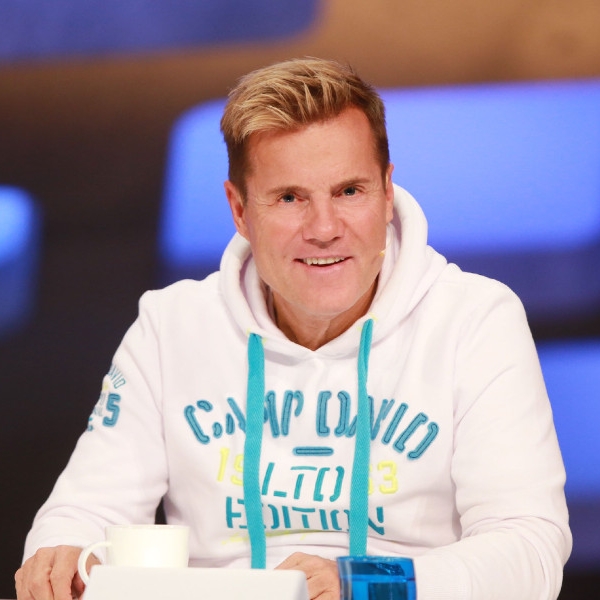Skurriler Auftritt: Aische Pervers schockt Dieter mit Porno-Schlager