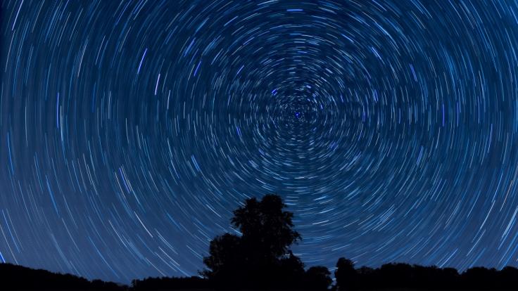 Der August-Himmel hält einige Highlights bereit.