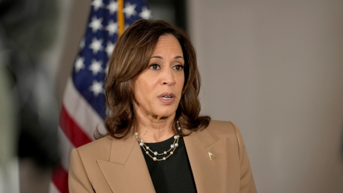 Kamala Harris muss sich im US-Wahlkampf immer wieder niveaulose Schl&auml;ge unter die G&uuml;rtellinie gefallen lassen. (Foto)