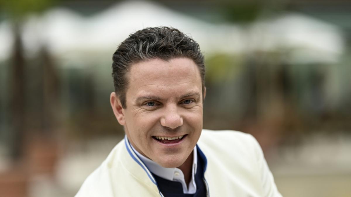 Nicht nur Stefan Mross erntete zum Auftakt der "Immer wieder sonntags"-Saison Spott und H&auml;me. (Foto)