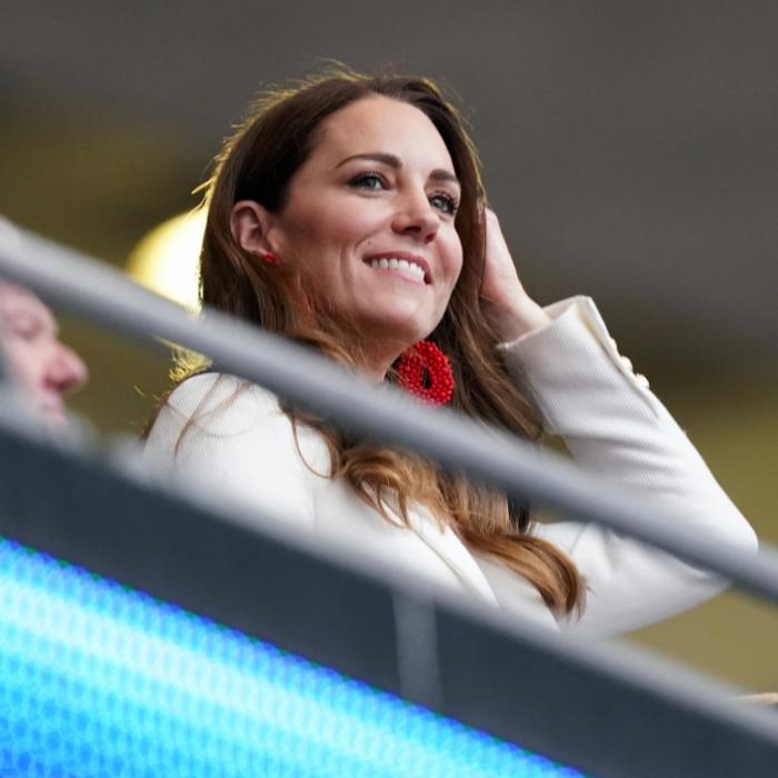 Eindeutige Gesten! Erwartet Herzogin Kate Baby Nummer 4?