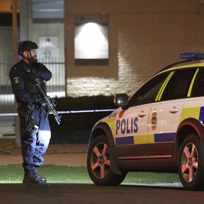 Polizist im Dienst auf offener Straße erschossen