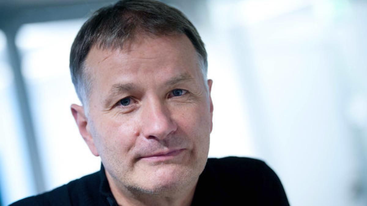 Seit der ersten Folge von "In aller Freundschaft" ist Thomas R&uuml;hmann als Dr. Roland Heilmann in der Sachsenklinik mit von der Partie. (Foto)