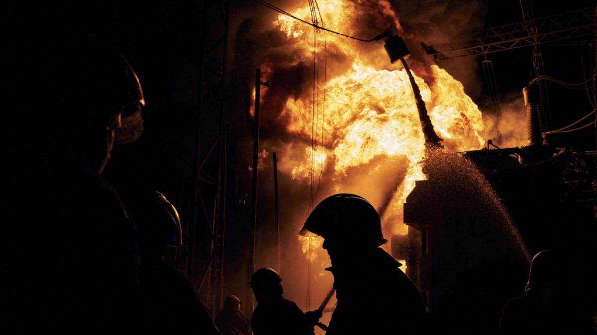 Als Rache f&uuml;r die erfolgreiche Gegenoffensive lie&szlig; Wladimir Putin ein Elektrizit&auml;tswerk in der Ukraine beschie&szlig;en. (Foto)