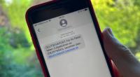 Mit dieser Zollgebühren-SMS sollen Post-Kunden abgezockt werden.
