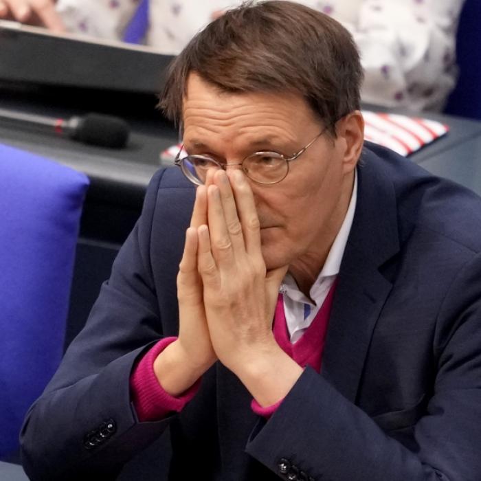 Mega-Bußgelder für Impf-Verweigerer! Lauterbach will empfindliche Erhöhung