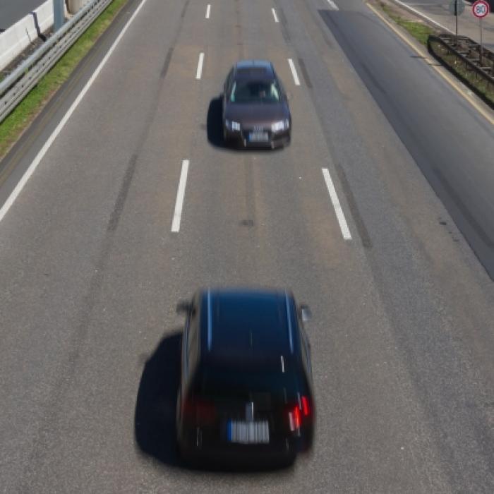 Geisterfahrerin (22) rast Mutter und 5 Kinder bei Horror-Crash tot
