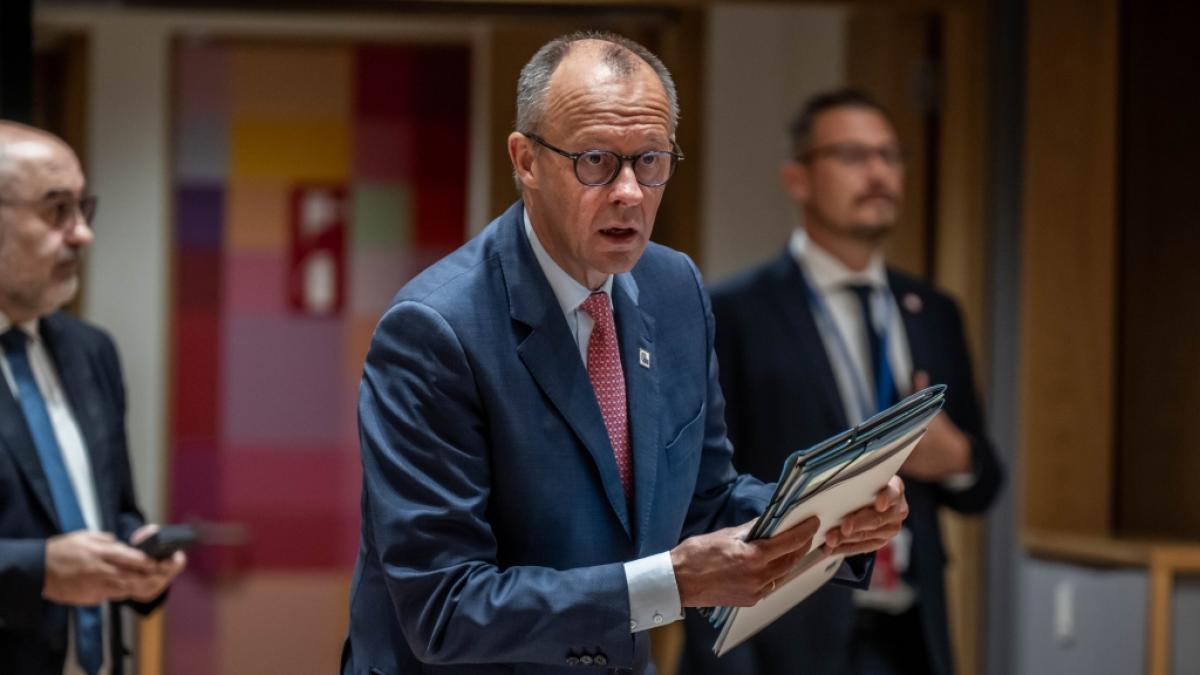Umfrage-Klatsche f&uuml;r Merz: Union rutscht auf 18 Prozent ab. (Foto)