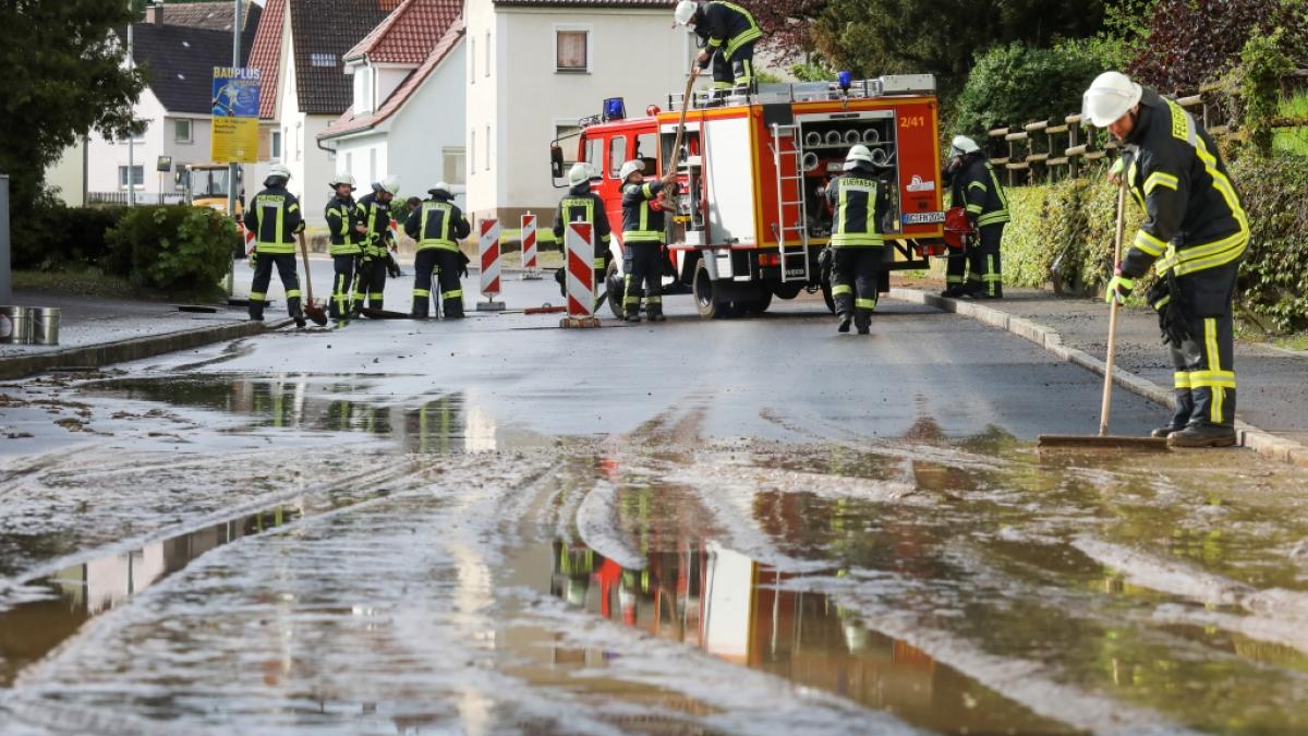 Der Wetterdienst warnt vor heftigen Starkregen. (Foto)