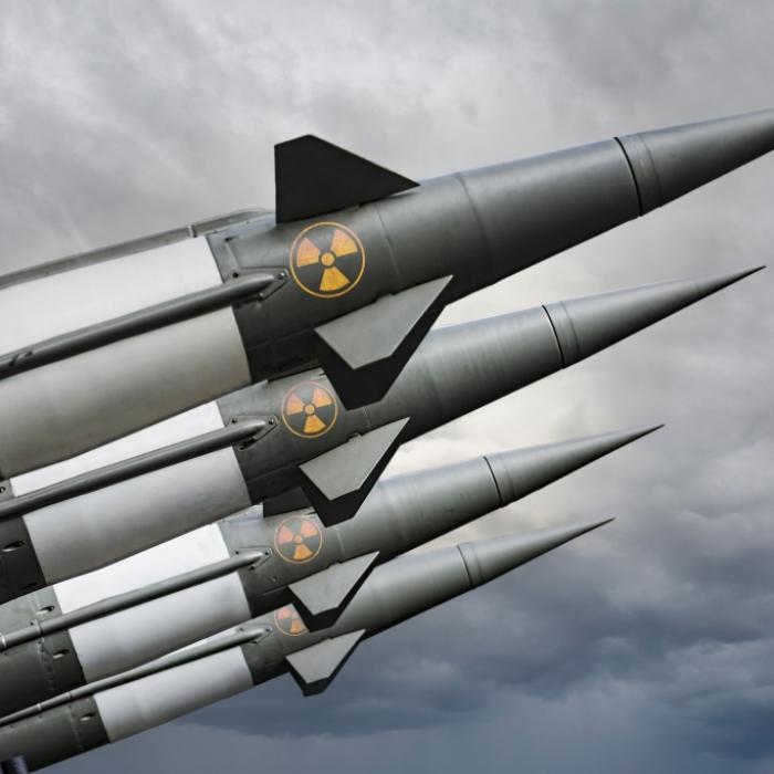 Atomkriegs-Panik wächst! So können Nuklearwaffen gestoppt werden