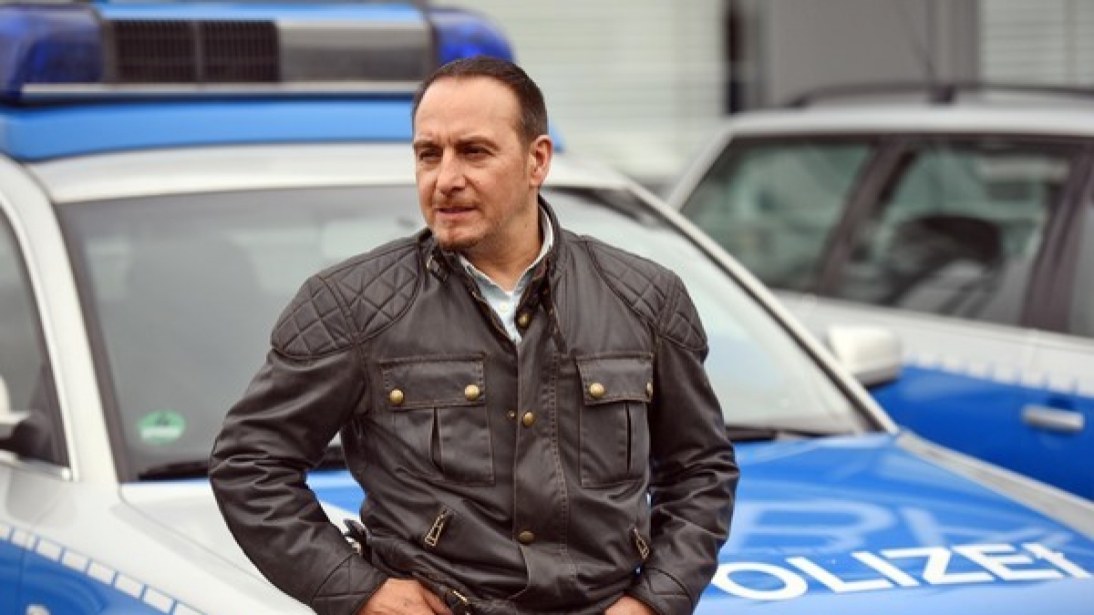 Als Semir Gerkhan z&auml;hlt Erdogan Atalay bei "Alarm f&uuml;r Cobra 11" inzwischen zum Inventar. Doch was wurde aus seinen Partnern? (Foto)