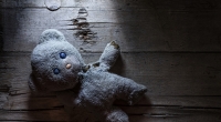 Ein acht Wochen altes Baby wurde von seinen Eltern totgeprügelt.