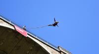 Eine junge Frau ist in Kolumbien beim Bungee Jumping gestorben.