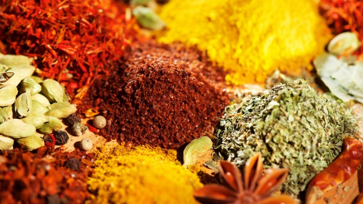 In Indien wurde ein Fabrikbesitzer festgenommen, weil er Gew&uuml;rze aus Eselkacke hergestellt hatte. (Foto)